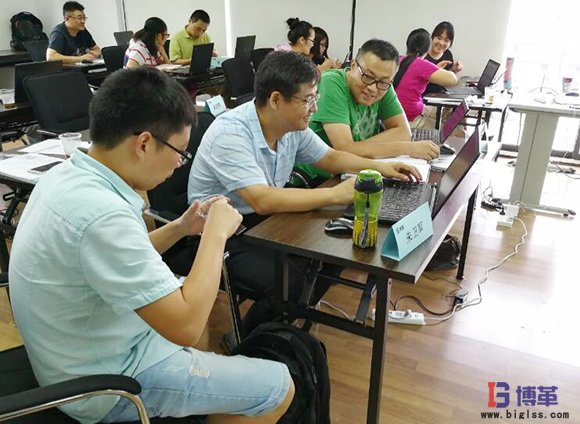 六西格瑪綠帶課程學(xué)員動(dòng)手測(cè)量 六西格瑪綠帶課程學(xué)員動(dòng)手測(cè)量